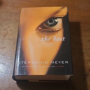 The Host by Stephenie Meyer Hardcover